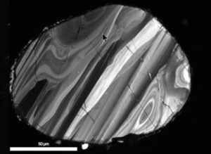 Observing defects in rocks with CL 1